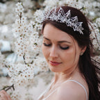 Product image Wicked – Glinda Crown in Collector’s Box Wedding Version