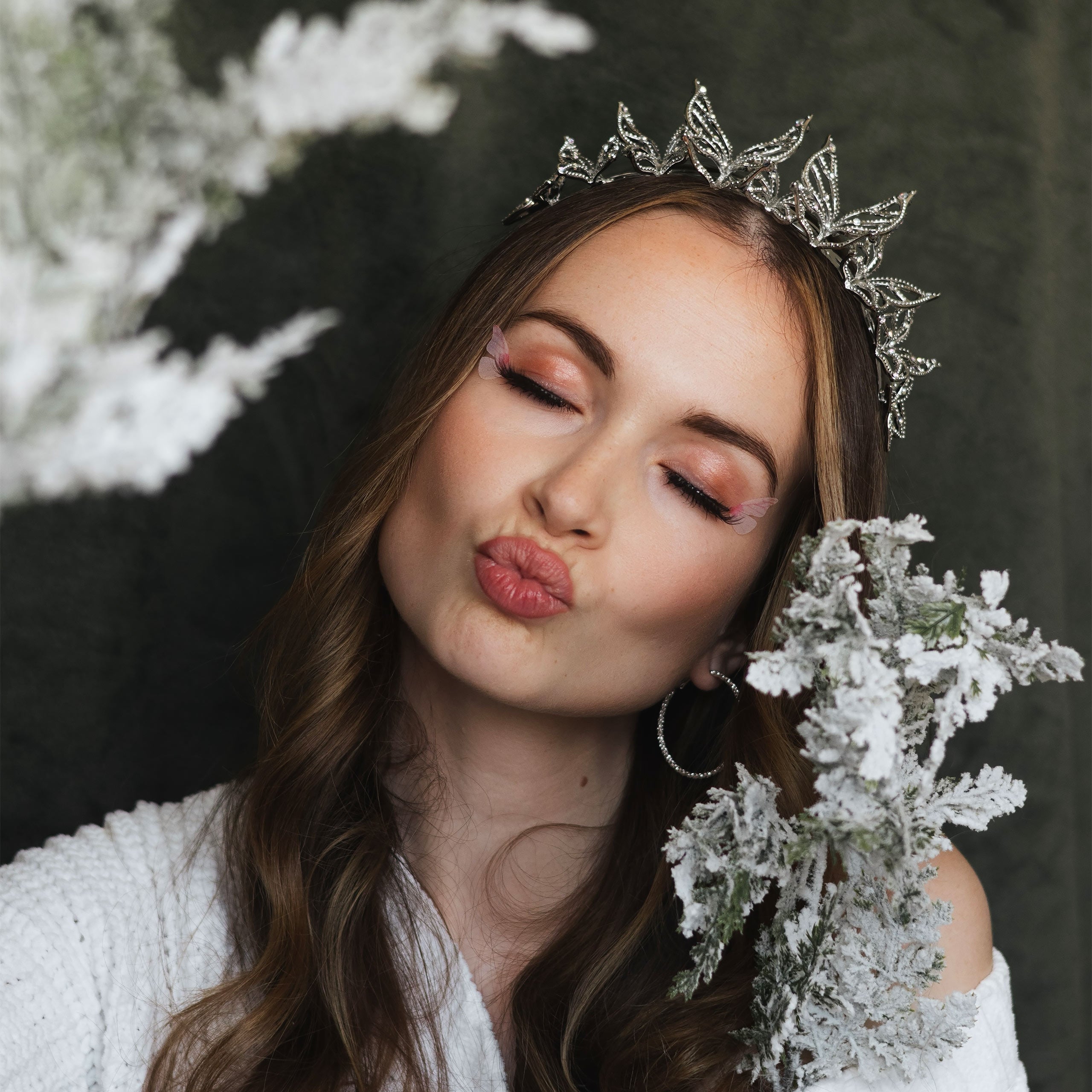 Product image Wicked – Glinda Crown in Collector’s Box Wedding Version
