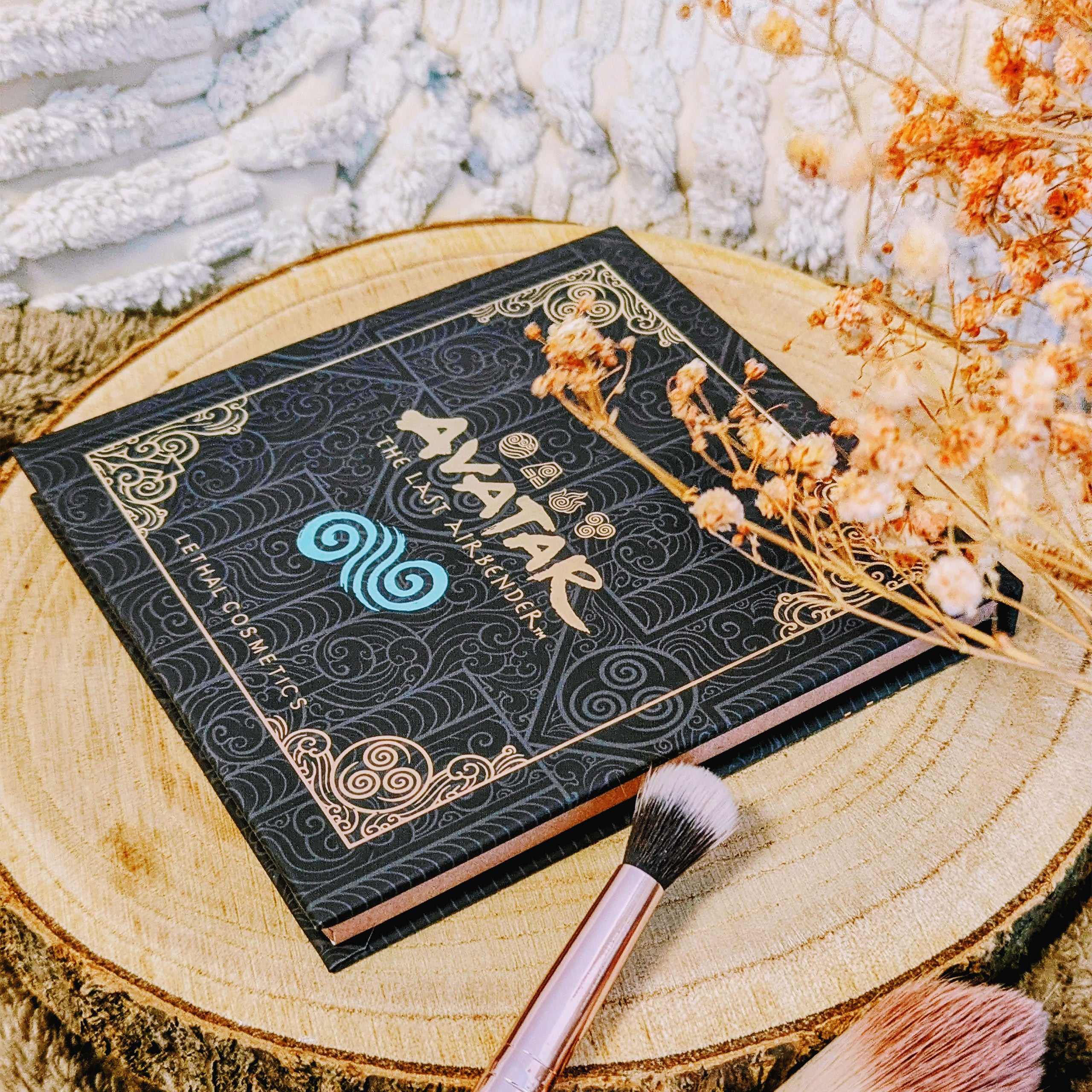 Product image Avatar The Last Airbender - Air Eyeshadow Palette