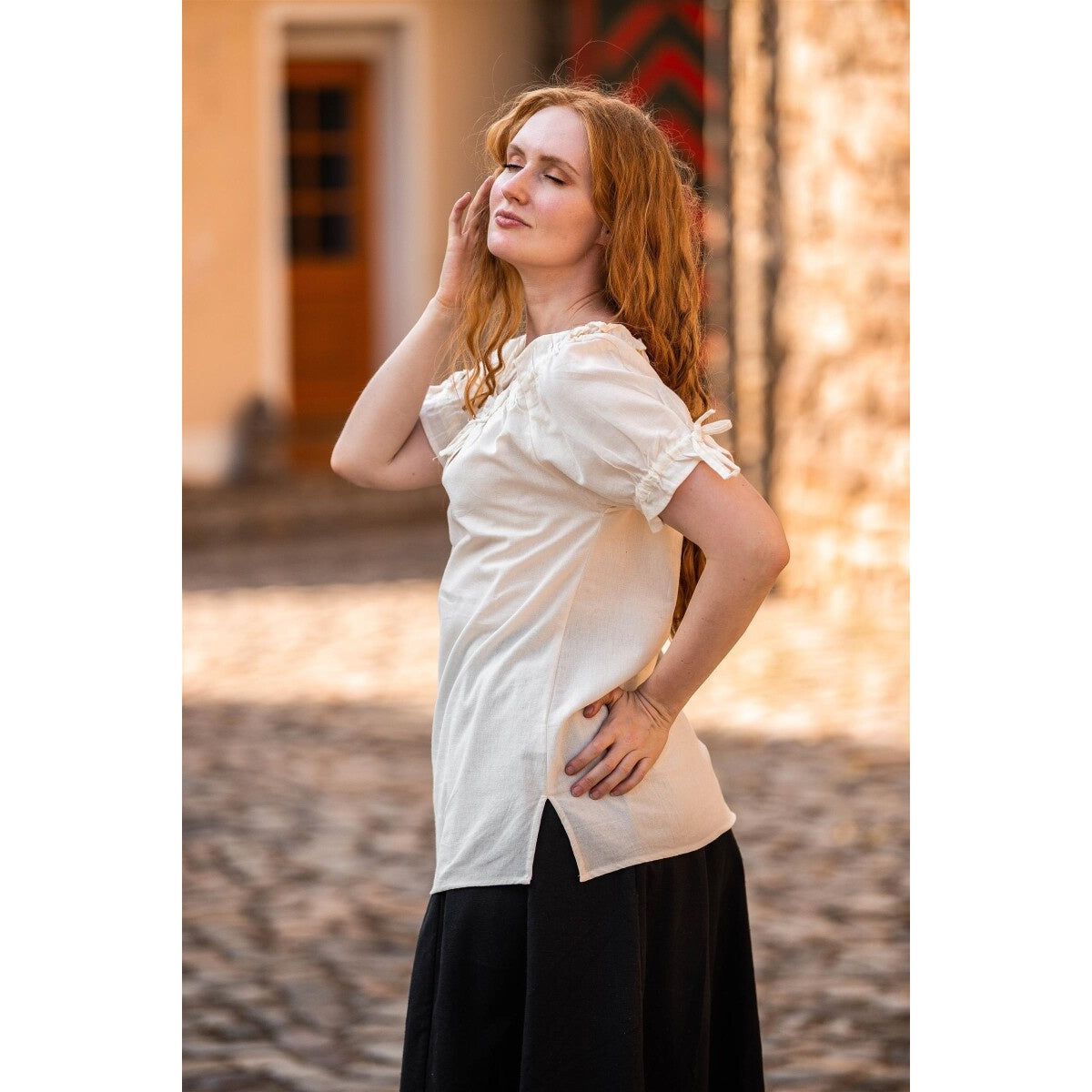 Product image Medieval Short-Sleeve Blouse Otilia beige