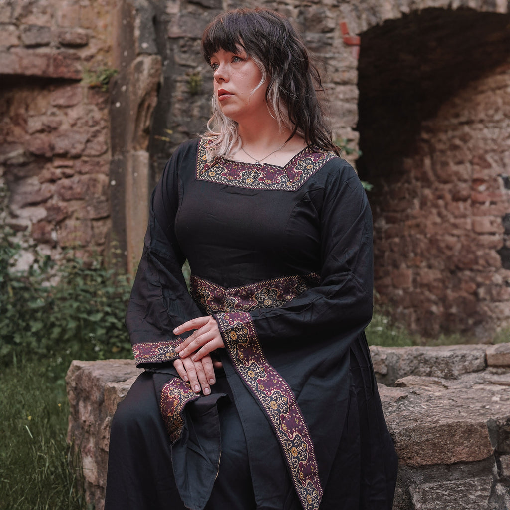 Product image Medieval Dress Katharina Black