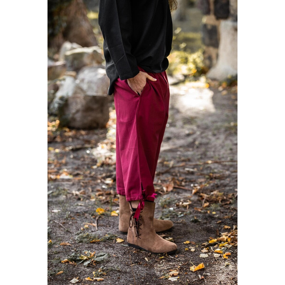 Product image Medieval Knee Breeches Vincent red