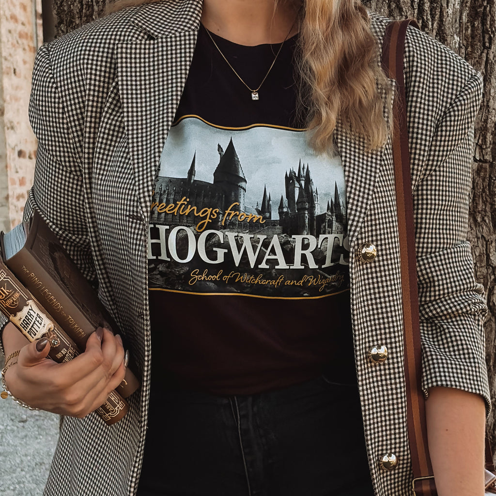 Product image Greetings from Hogwarts T-Shirt - Harry Potter