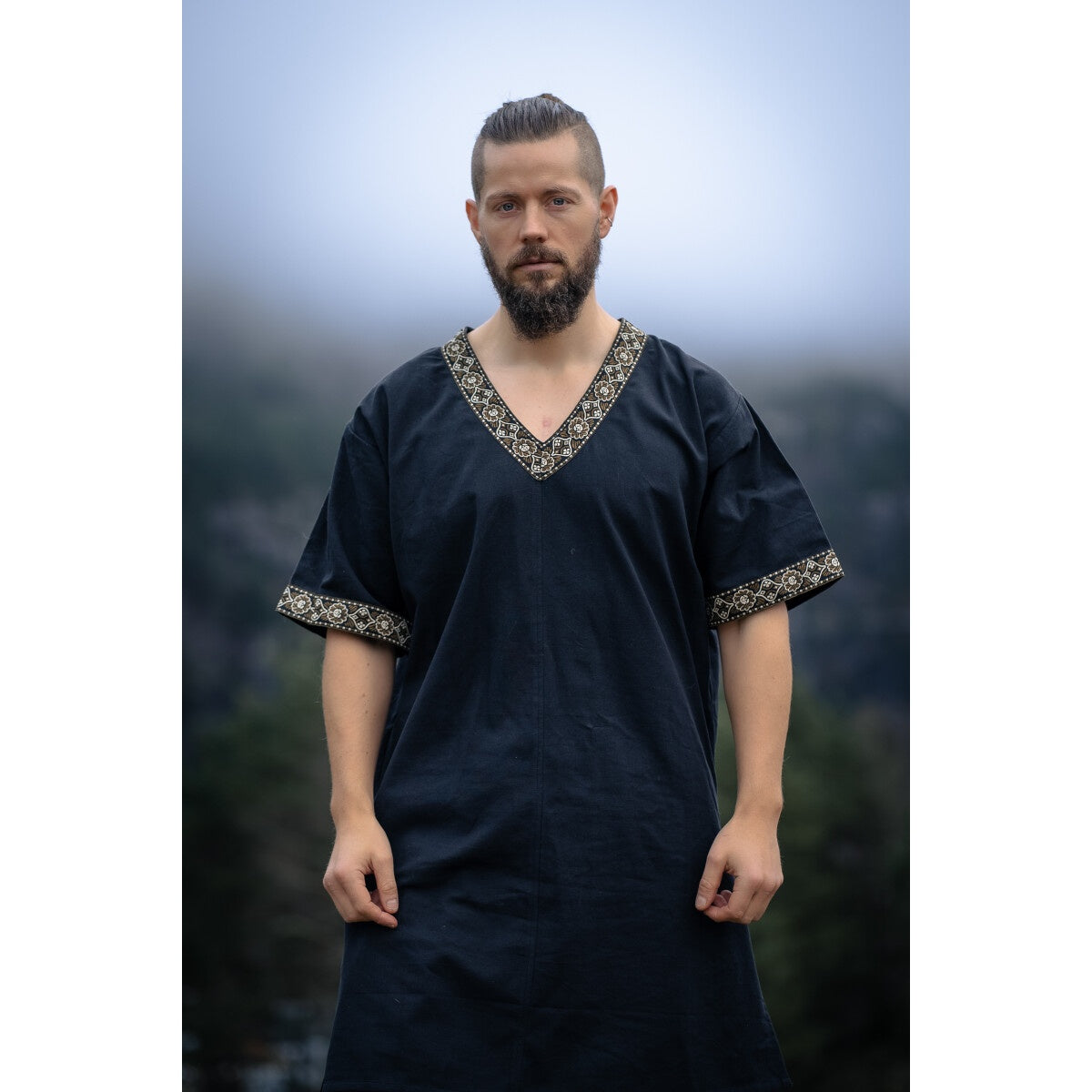 Product image Medieval Short-Sleeve Tunic Loki black