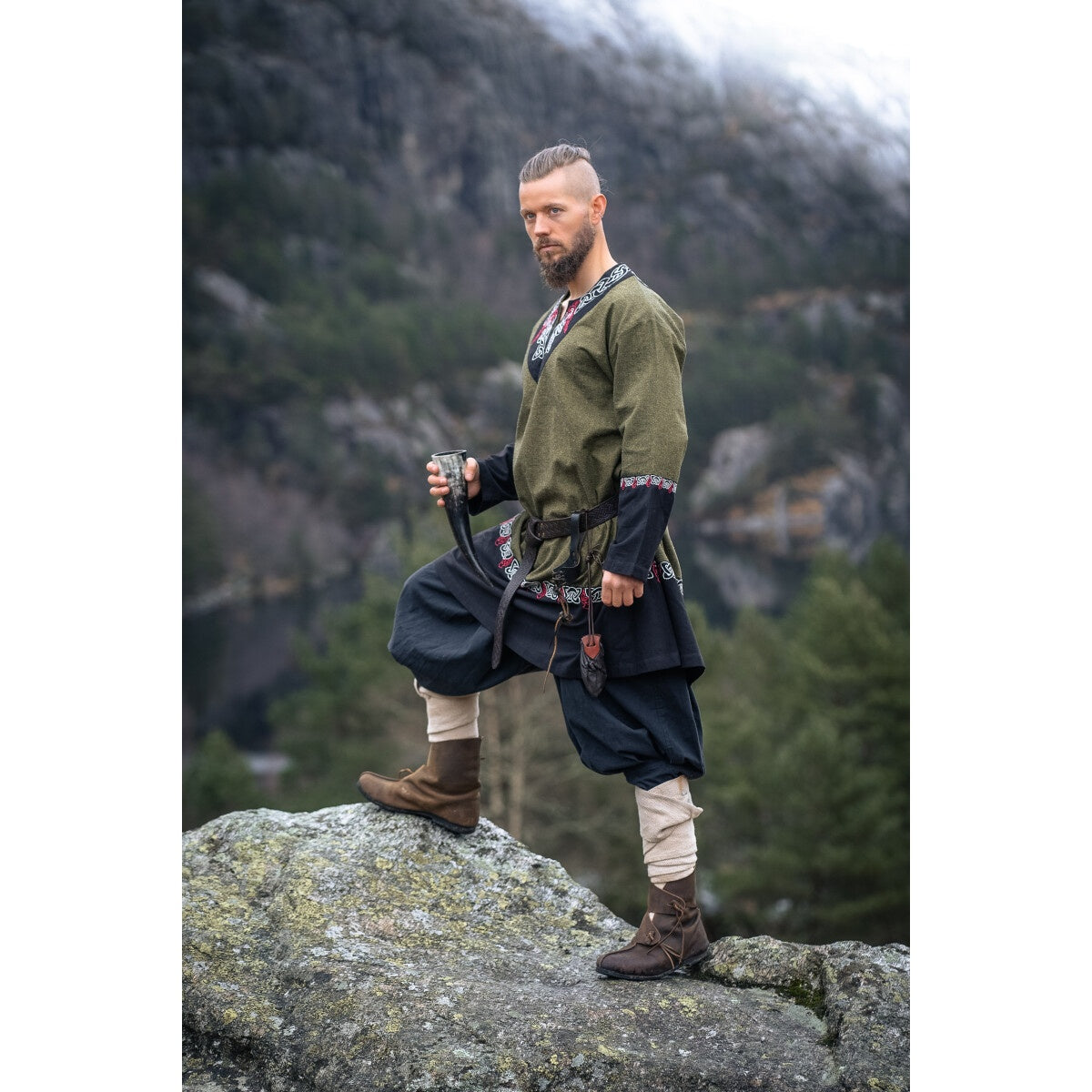 Product image Medieval Viking Tunic Freydis olive