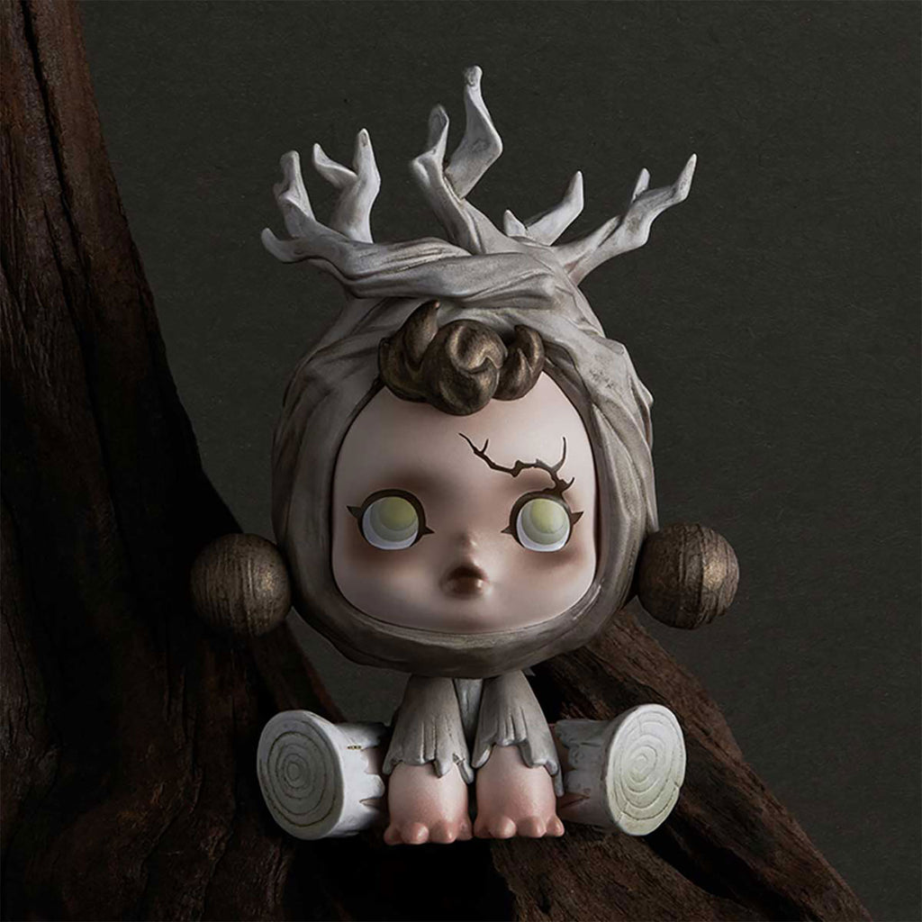 Product image Skullpanda - The Ink Plum Blossom Pop Mart Mystery Figure Display E1094554