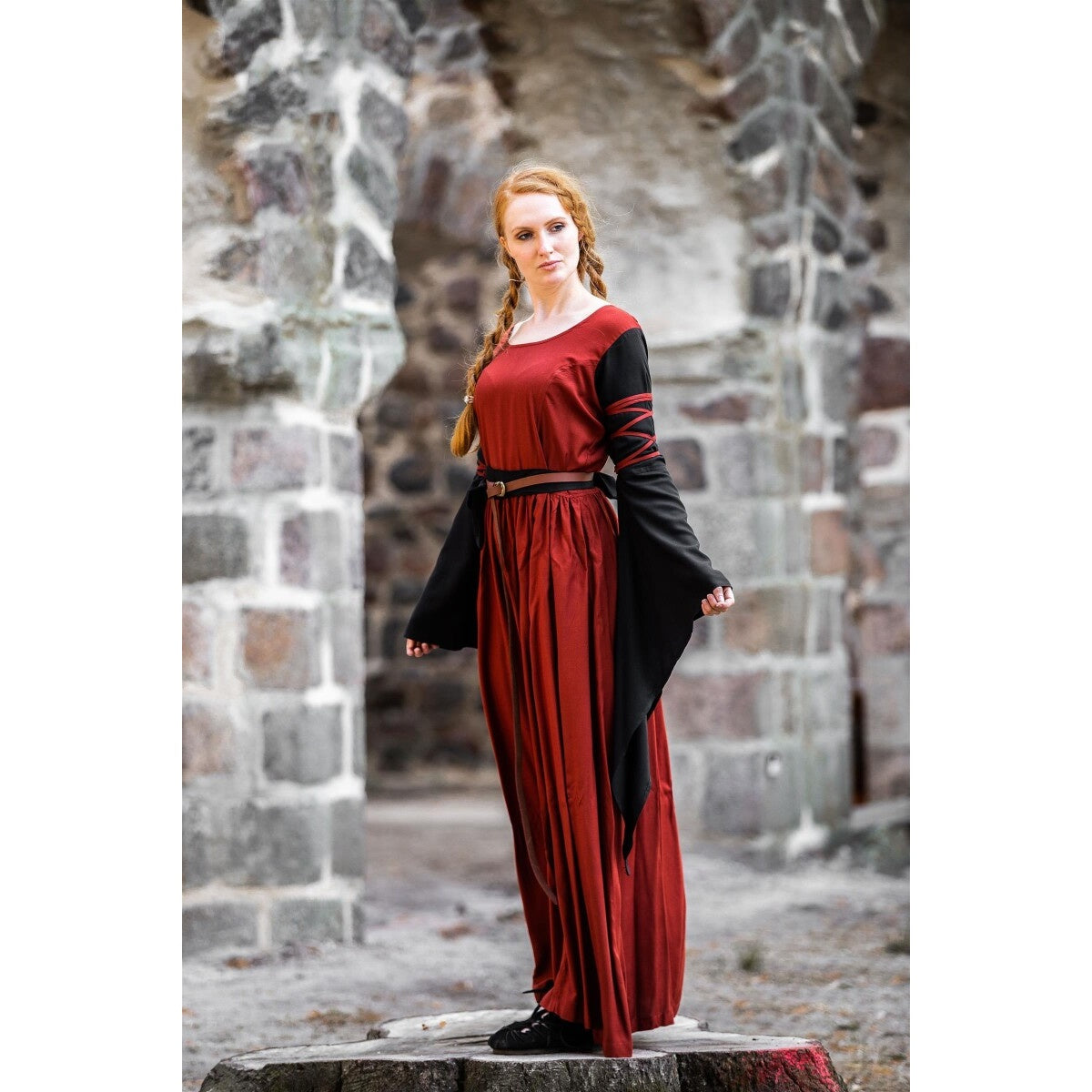Product image Medieval Dress Dorell Red-Black