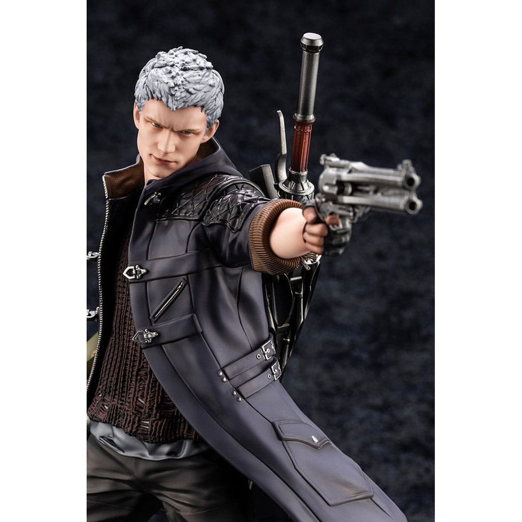 Product image Devil May Cry - Nero ARTFXJ Figure