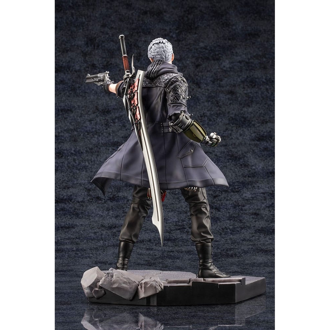 Product image Devil May Cry - Nero ARTFXJ Figure