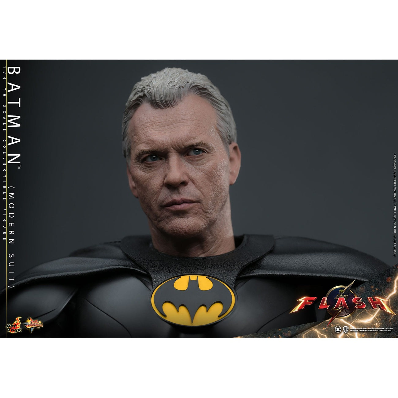 Product image DC Comics: The Flash – Batman (Modern Suit) Masterpiece 1:6 Action Figure