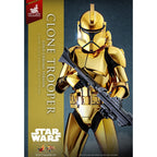 Product image Star Wars Action Figure 1/6 Clone Trooper (Gold Chrome Version) Exclusive 30 cm