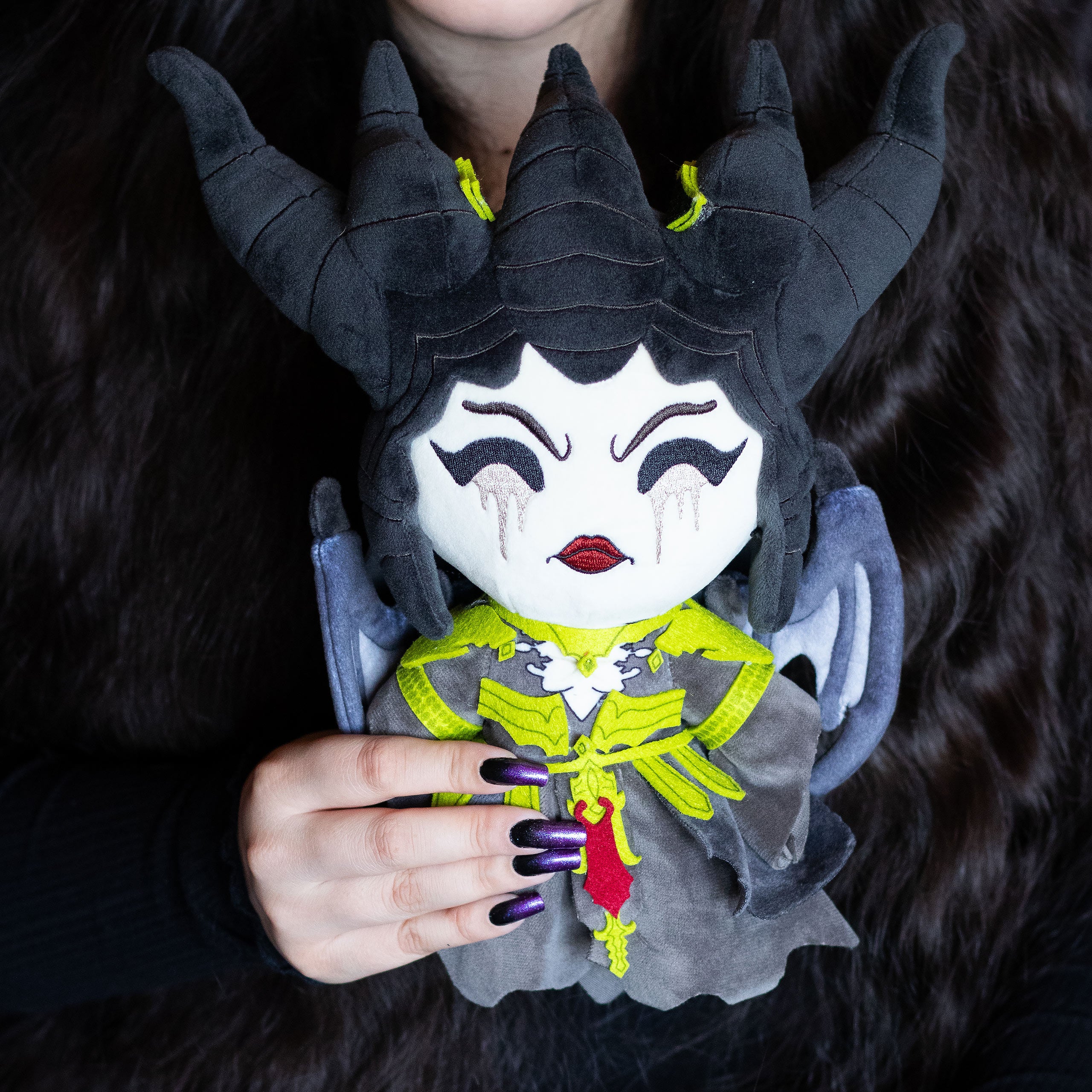 Product image Diablo IV Lilith Plush Figure 22 cm