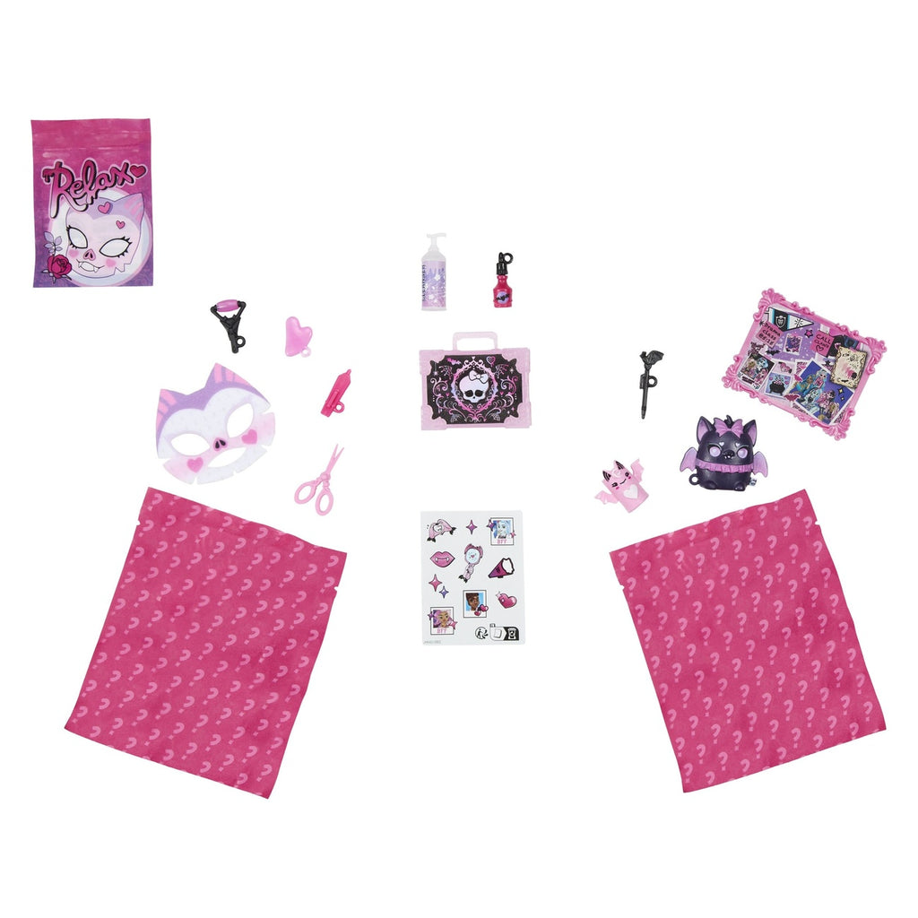 Product image Monster High Self-Scare Secrets Doll Draculaura