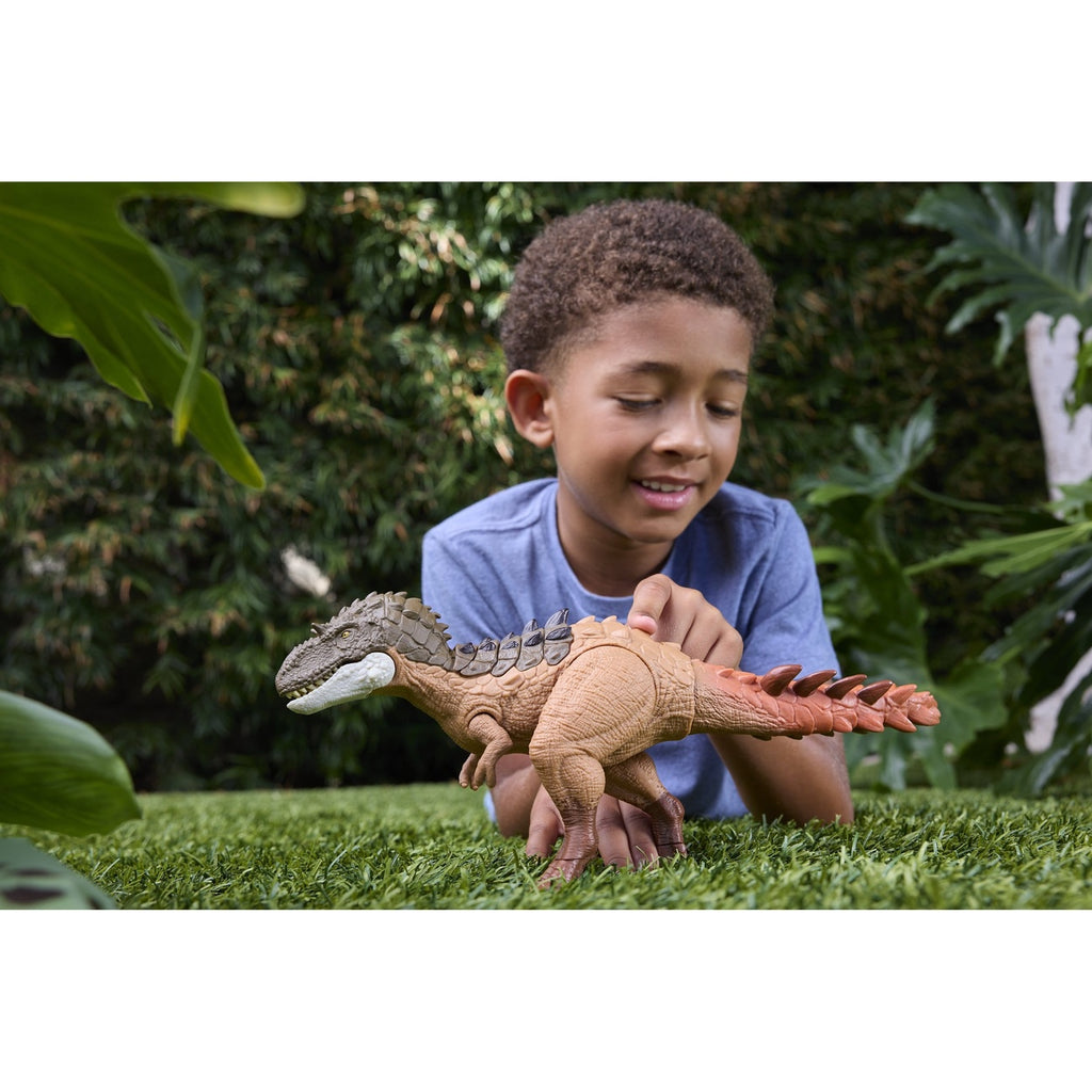 Product image Jurassic World: Survival Action Figure Gigantic Thrashers Gorgosaurus