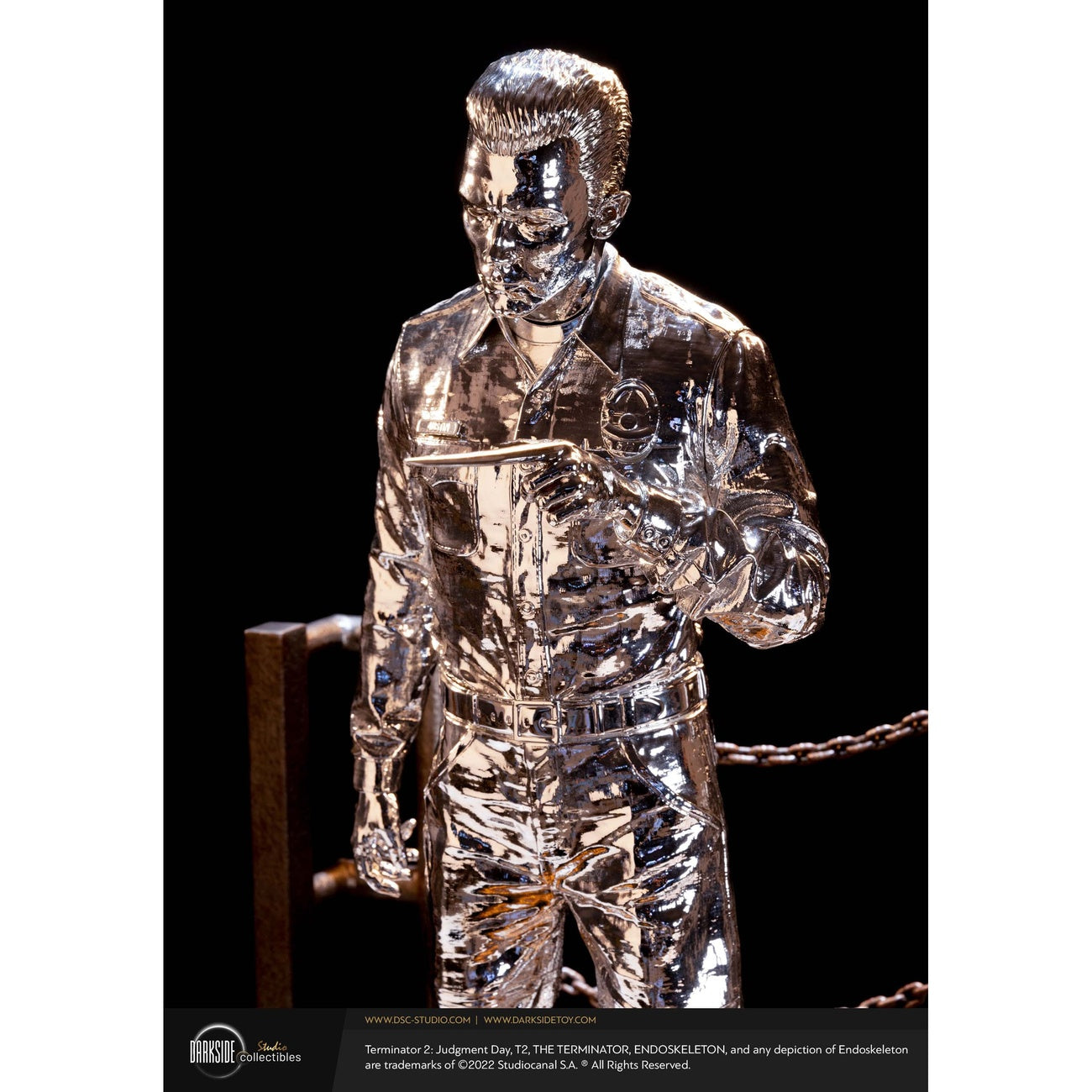 Product image Terminator 2 Judgment Day Premium Statue 1/3 T-1000 Liquid Metal 30th Anniversary Edition 70 cm