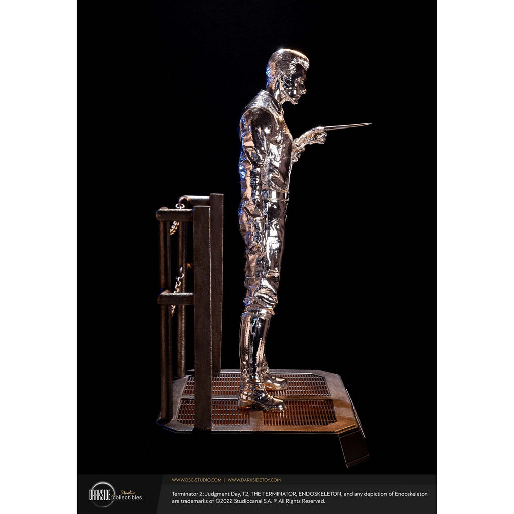 Product image Terminator 2 Judgment Day Premium Statue 1/3 T-1000 Liquid Metal 30th Anniversary Edition 70 cm