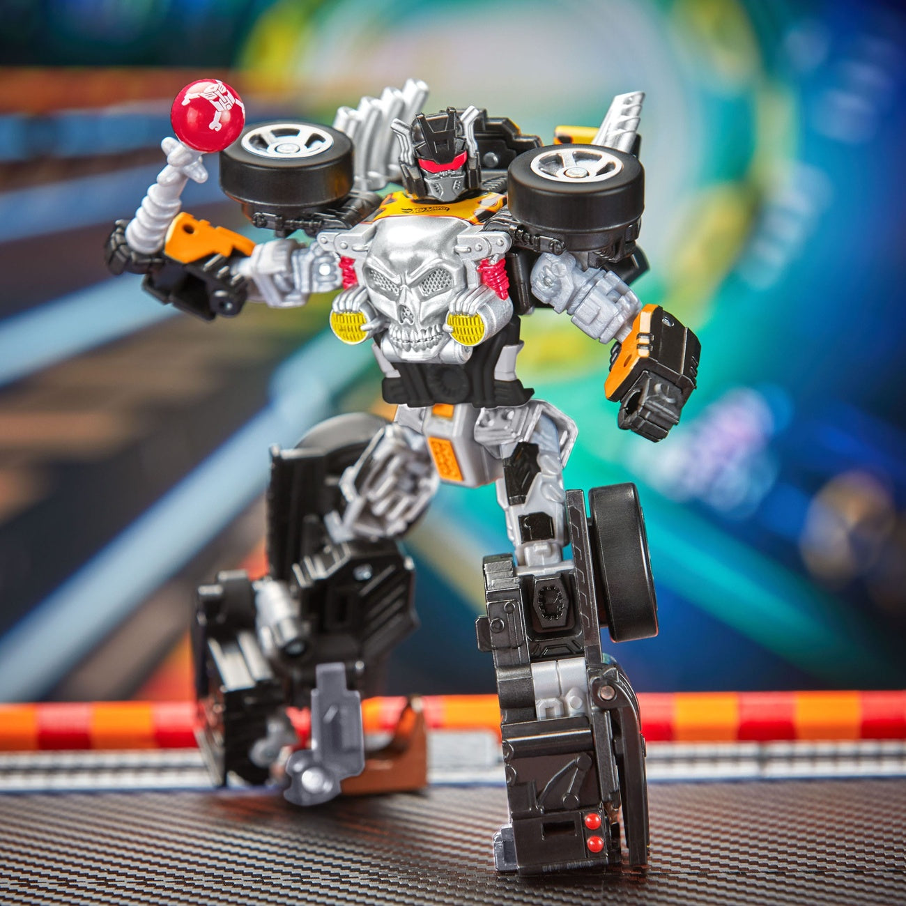 Product image Hot Wheels x Transformers Action Figure Bone Shaker 12 cm