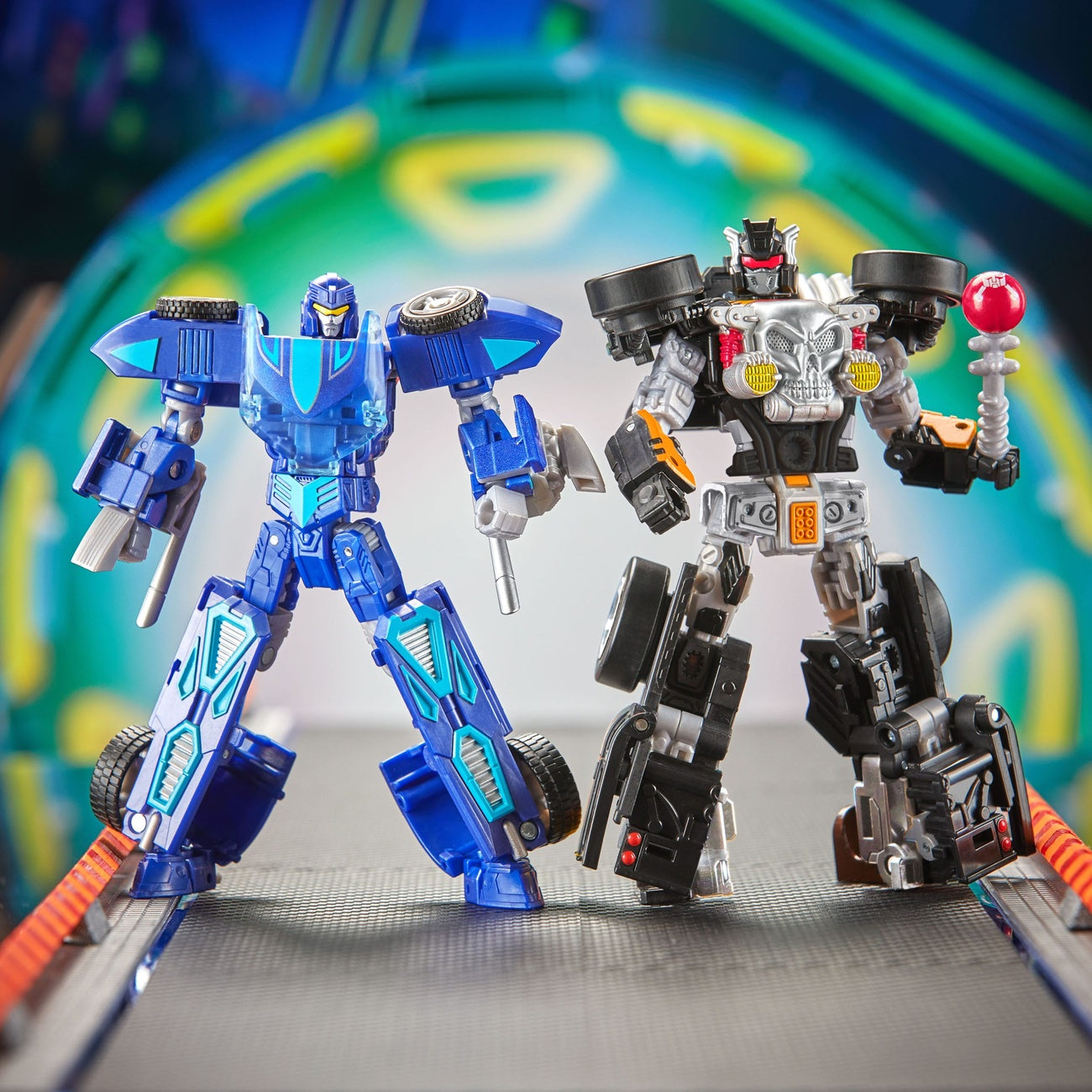 Product image Hot Wheels x Transformers Action Figure Bone Shaker 12 cm
