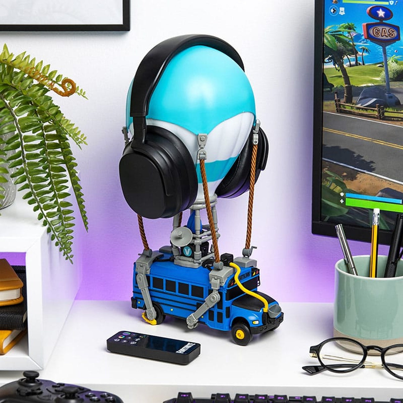 Product image Fortnite Diorama Light Battle Bus
