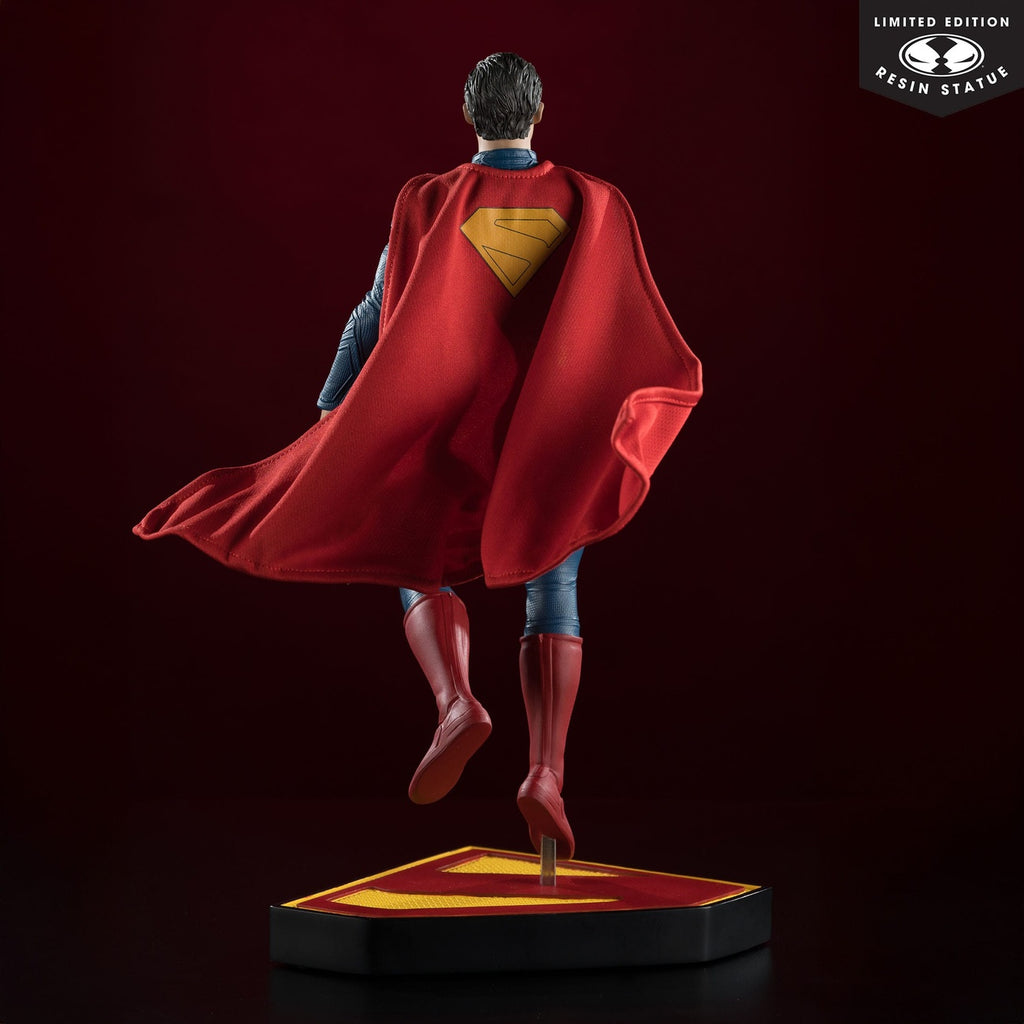 Product image Superman (2025) DC Direct 1/6 Statue Superman 35 cm
