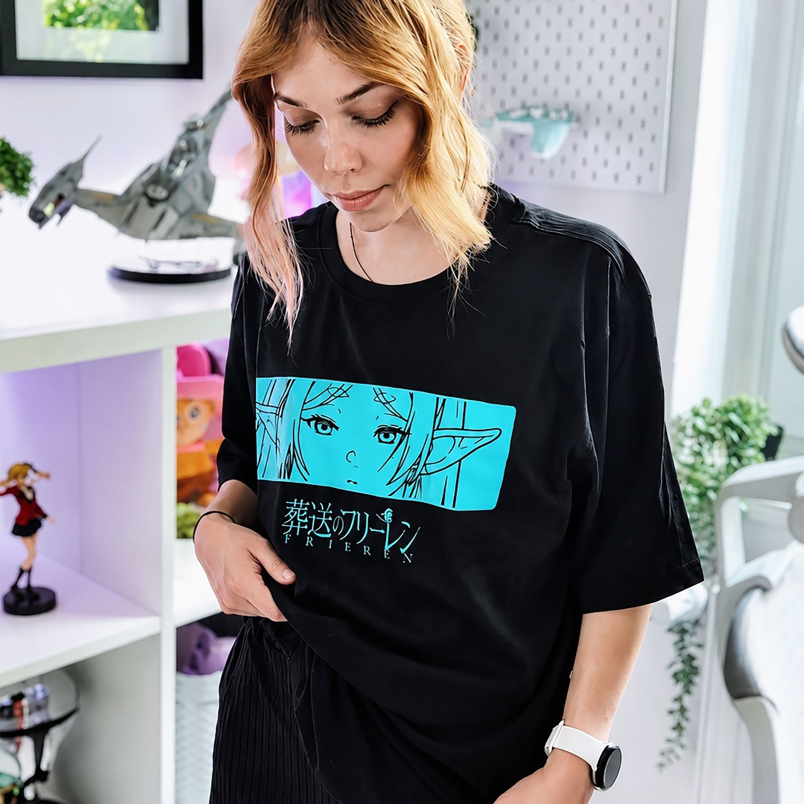 Product image Frieren - Character T-Shirt black