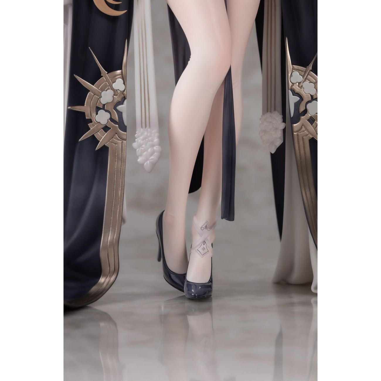 Product image Azur Lane PVC Statue 1/6 Implacable 31 cm
