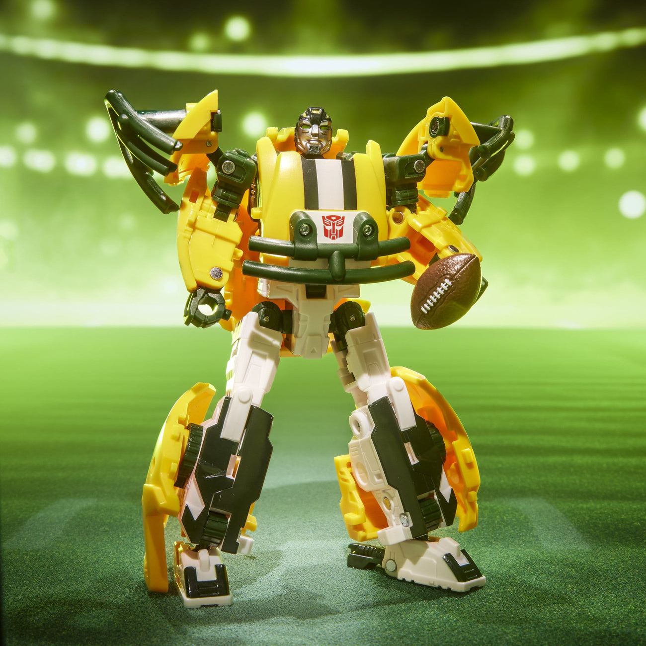 Product image Transformers x NFL Action Figure Green Bay Packers: Tundra