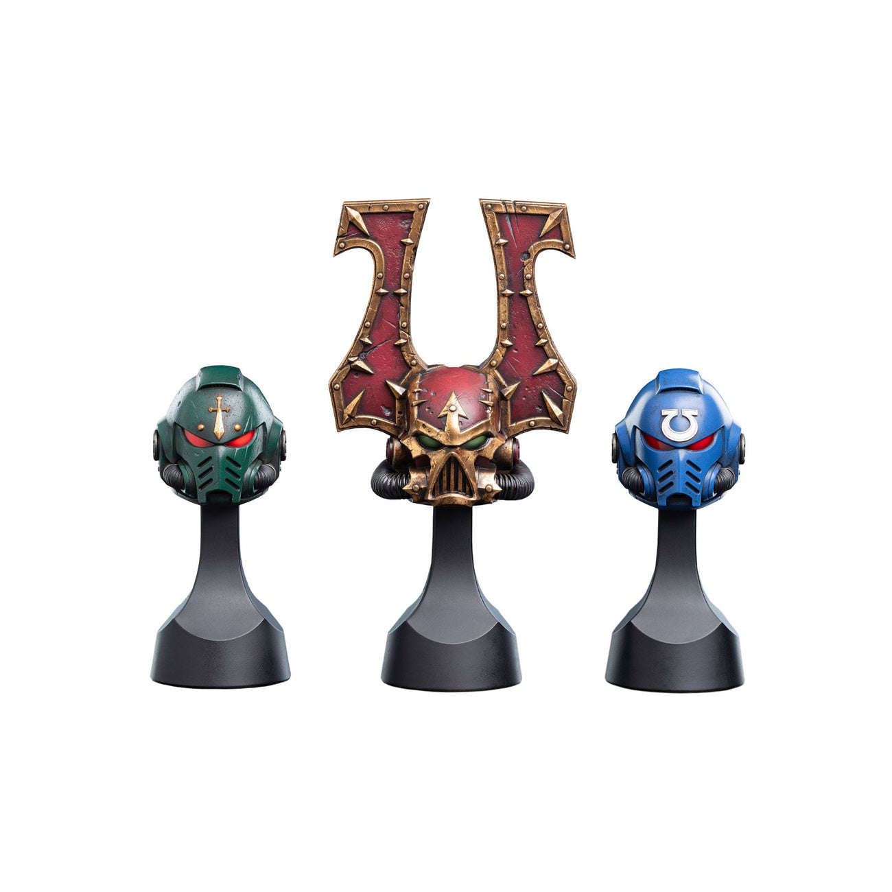 Product image Warhammer 40,000 Replica 1/4 Ultramarines Helmet 12 cm