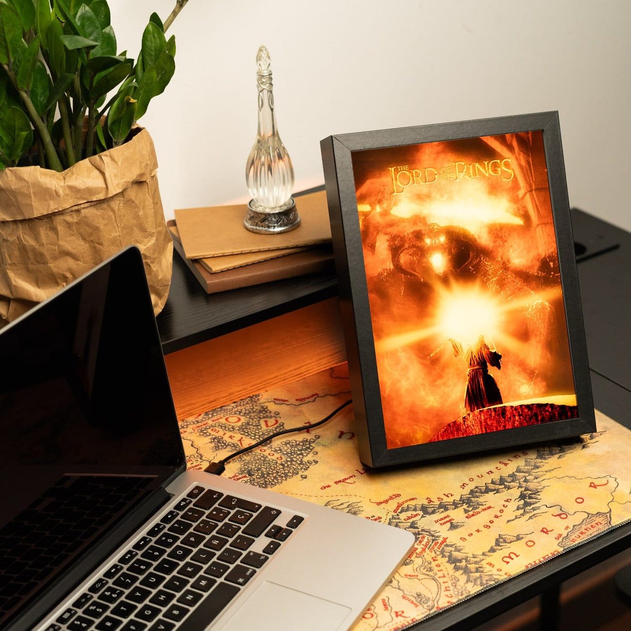 Product image The Lord of the Rings Framed LED Panel 28 x 20 cm