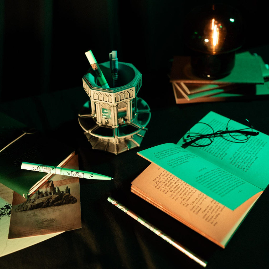 Product image Harry Potter Pen Holder incl. Writing Set