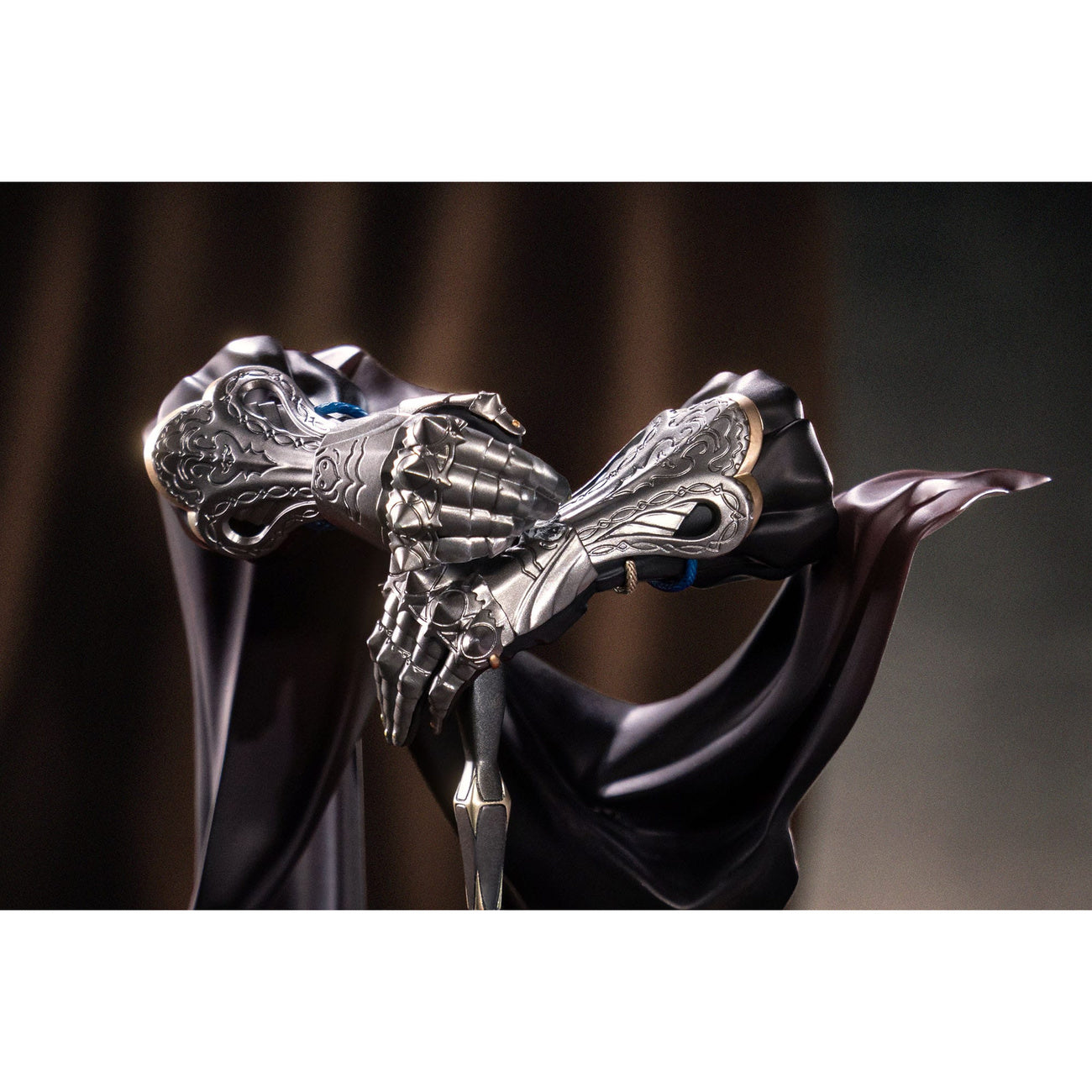 Product image Reverse: 1999 Limepie Series PVC Statue Knight 17 cm