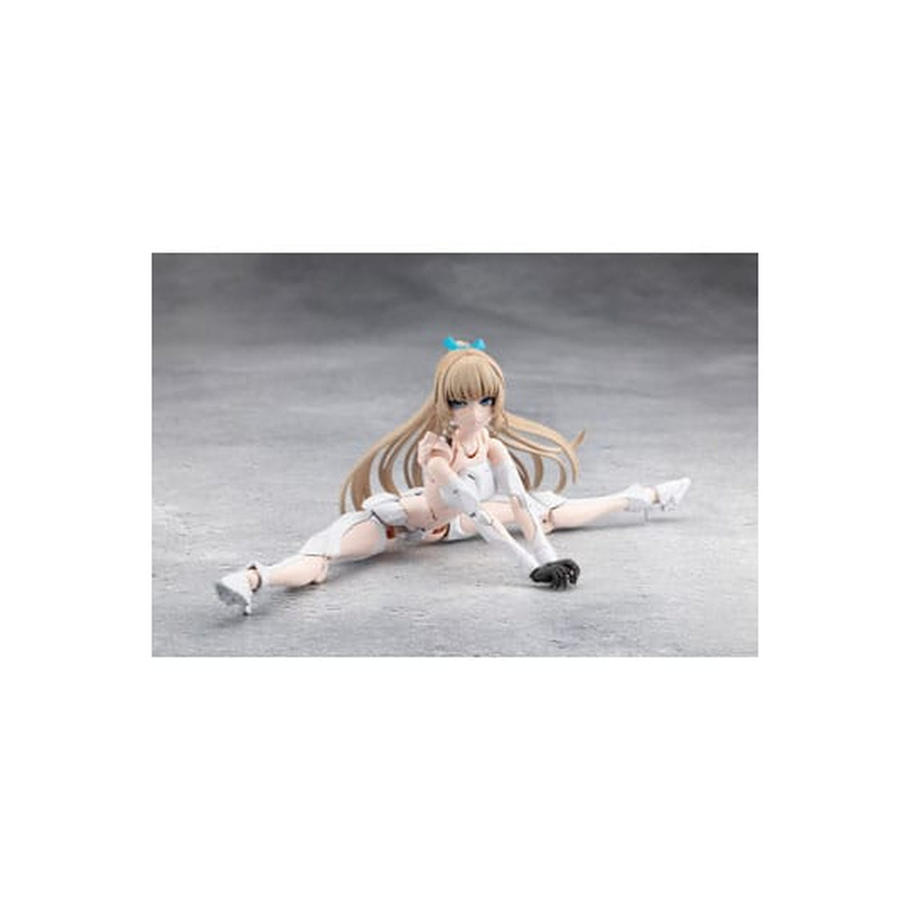 Product image Megalomaria Unlimited Universe Plastic Model Kit Emulator