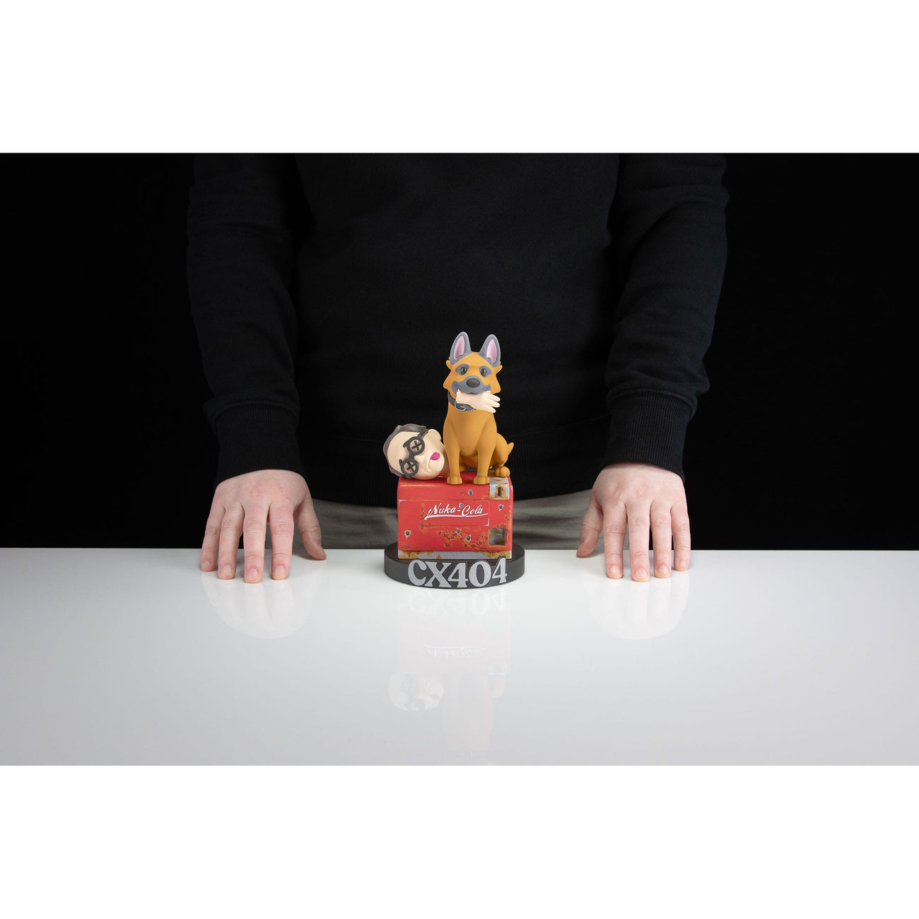 Product image Fallout Vinyl Figure CX404 & Wilzig (Head) Stylized 20 cm