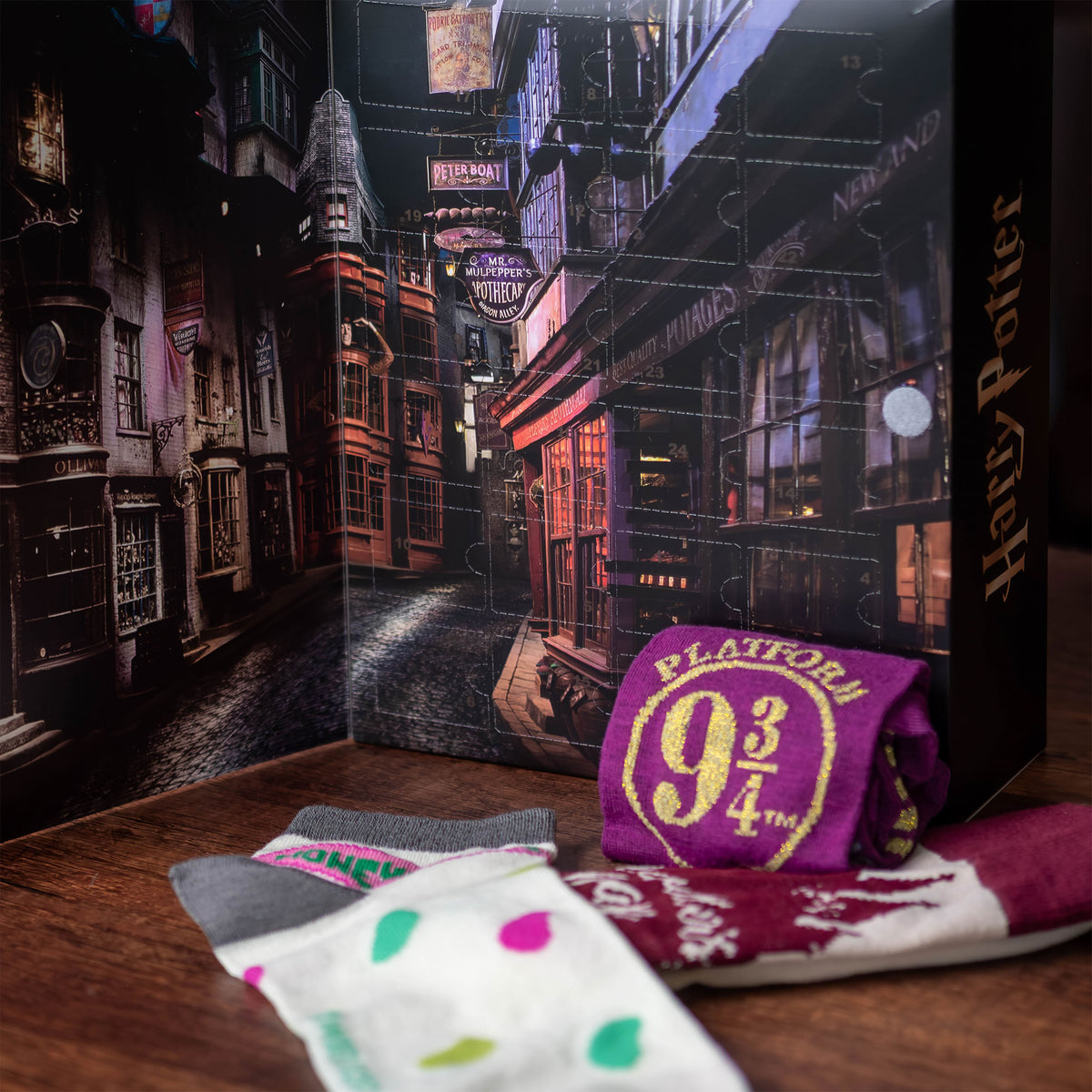 Product image Harry Potter - Hogwarts Sock Advent Calendar
