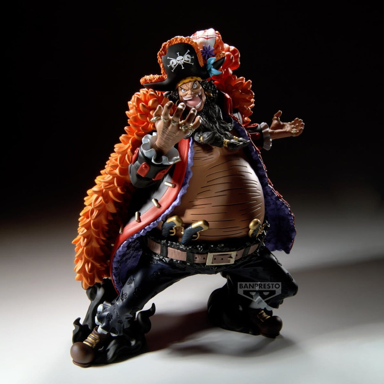 Product image One Piece - Grandista Marshall D. Teach Figure