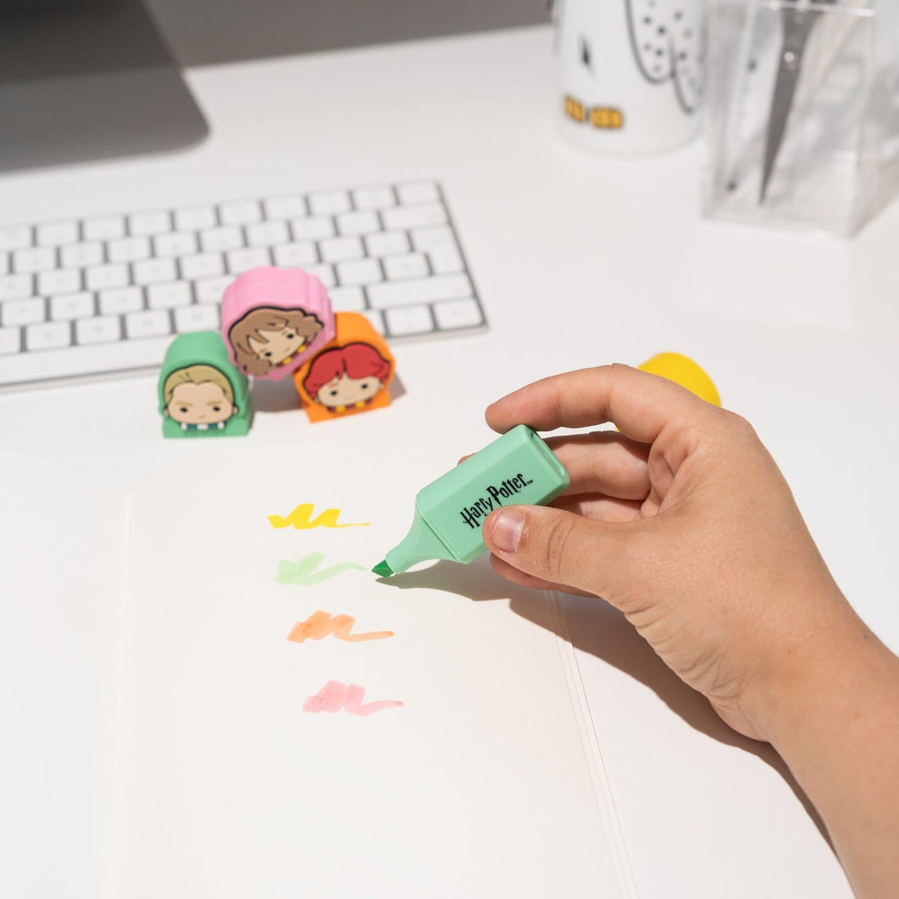 Product image Harry Potter Set of 4 Highlighters with Toppers